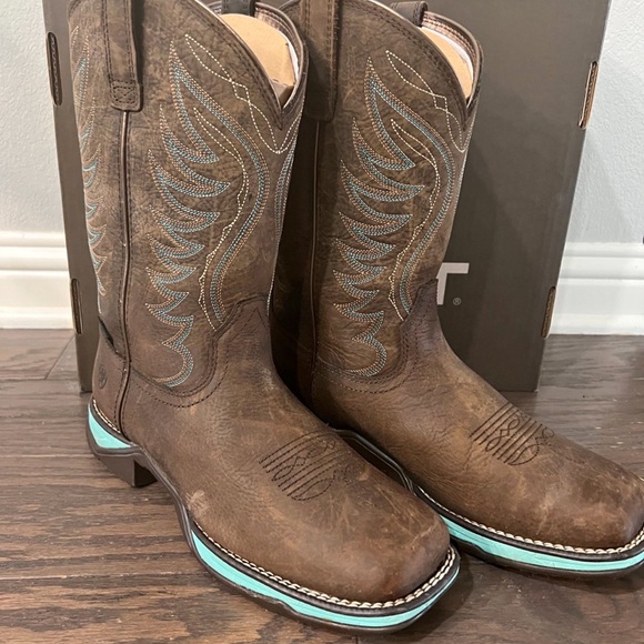Women's Ariat Anthem H20 Work Boot w/box - Picture 3 of 4